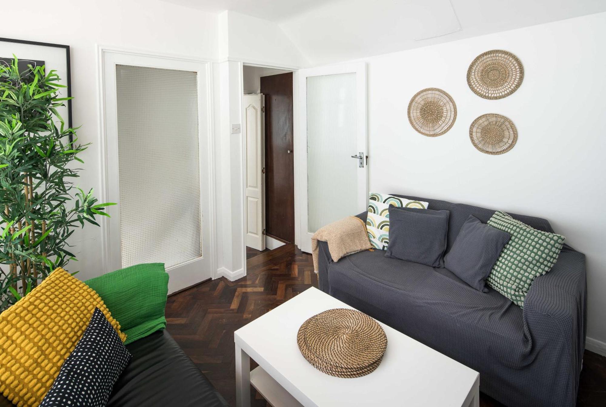 Apartamento Quirky & Cosy 2Bd Mews Flat In Paddington Londres Exterior foto