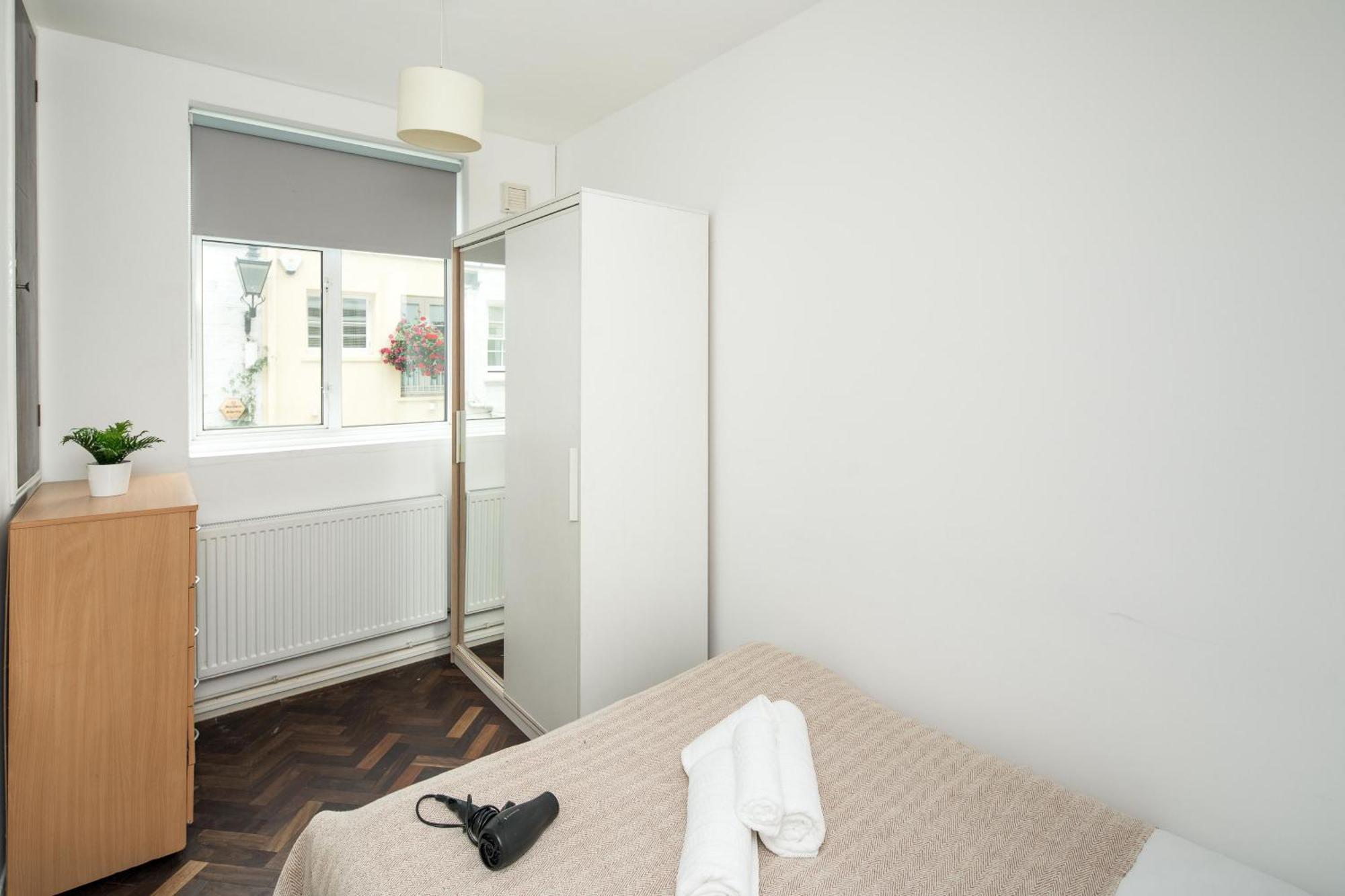 Apartamento Quirky & Cosy 2Bd Mews Flat In Paddington Londres Exterior foto
